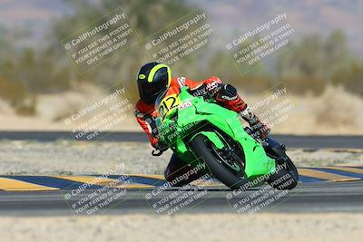 media/Dec-05-2024-Racers Edge (Thu) [[e102e0690b]]/2-A Group/Session 1 Turn 5/